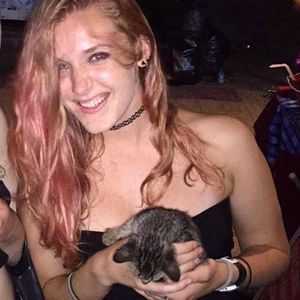 Meet your Posher, Kat